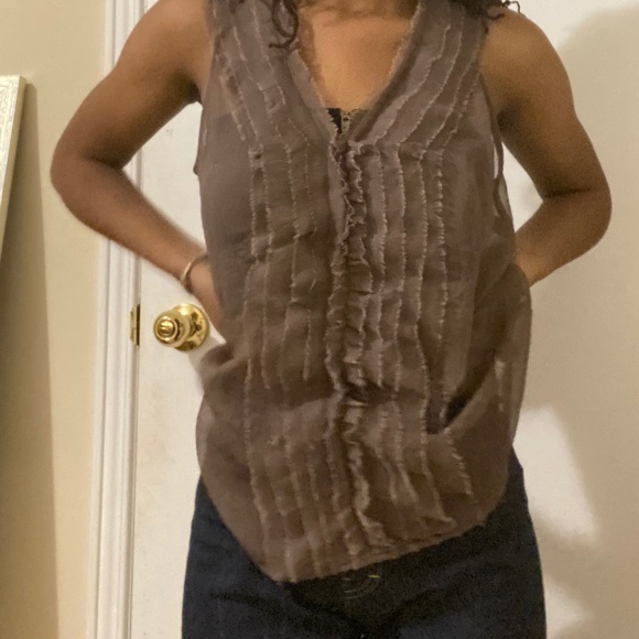 Guess Ruffles Blouse/Top - Picture 2 of 5